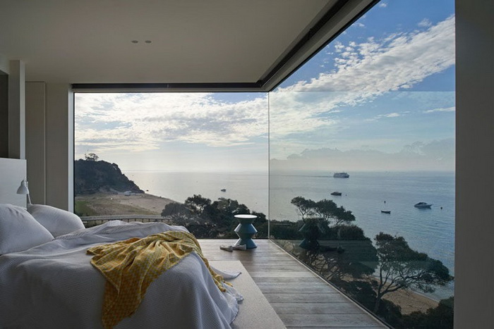 corner-windows_260716_02-800x523