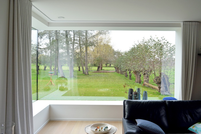 kiekens-house-aalter-architektuurburo-dirk-hulpia_dezeen_1568_13