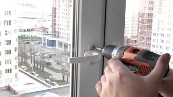 Установка ручки