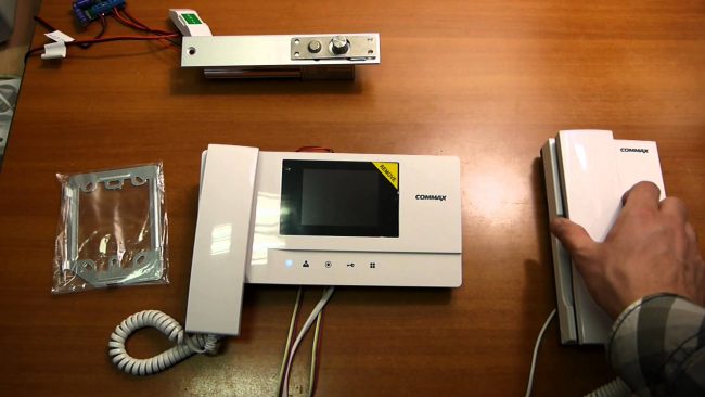 Commax CDV-35A