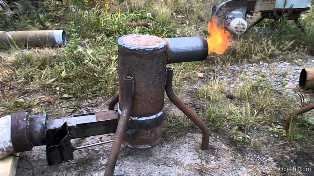 Открытый огонь в ракетной печке