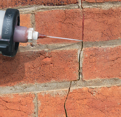 red-brick-adhesive
