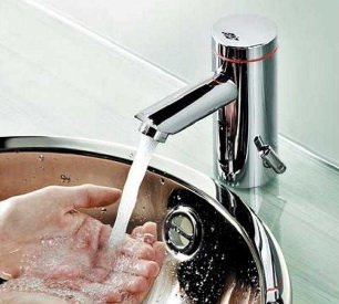 Горячая вода из крана