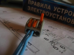 Замена скрытой электропроводки