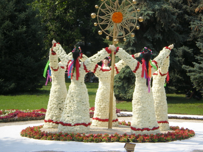 Красивые клумбы