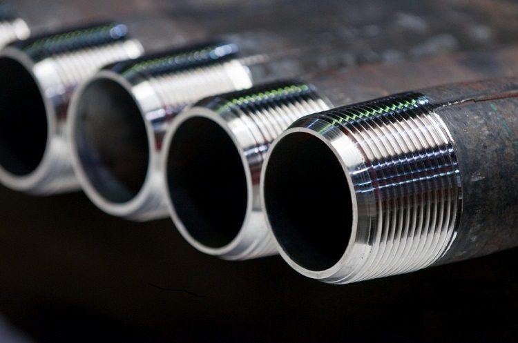 Инструмент для нарезки резьбы на трубах