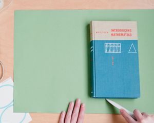 как обернуть учебники1