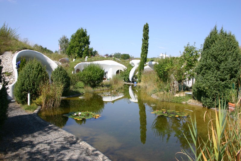 Земляной дом (Earth houses), экологическое строение, Дитикон, Швейцария