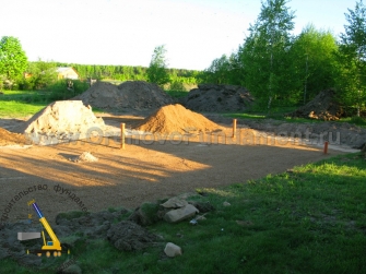 Устройство песчаной подушки для монолитной плиты