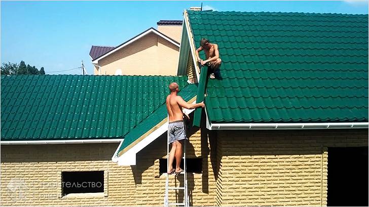 Монтаж торцевой планки и конька