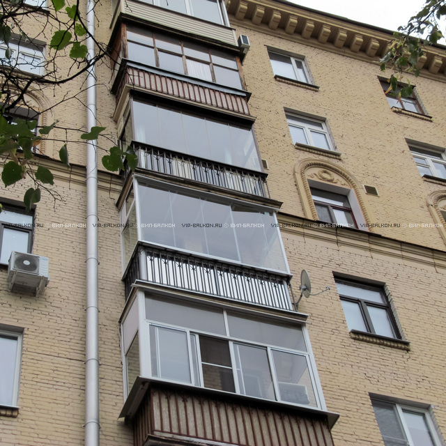 Безрамное остекление на улице Куусинена