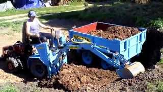 Экскаваторная установка для мини трактора МТЗ-132Н. Mini tractor MTZ-132. Excavator installation.