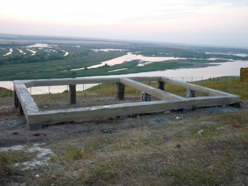 Буронабивной базис с ростверком