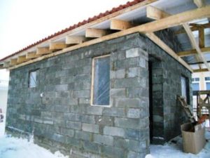 «Проекты бань из пеноблоков: примеры, виды и особенности» фото - proekt penoblok 2 300x225