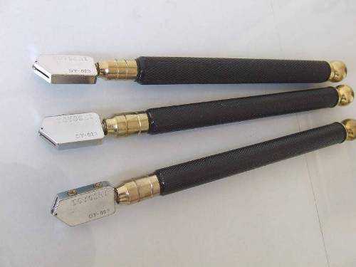 Стеклорез алмазный как пользоваться Стеклорез алмазный как пользоваться